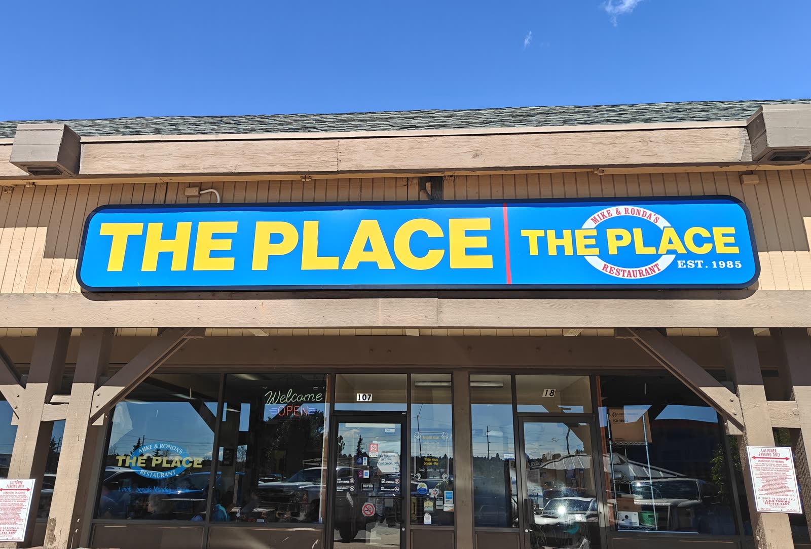 Mike & Ronda's The Place Restaurant East storefront on Route 66